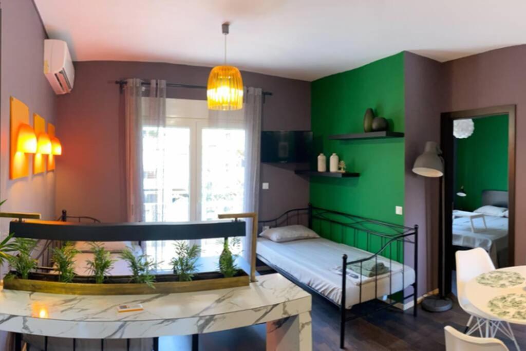 Green Apartment With View Komotiní Eksteriør bilde